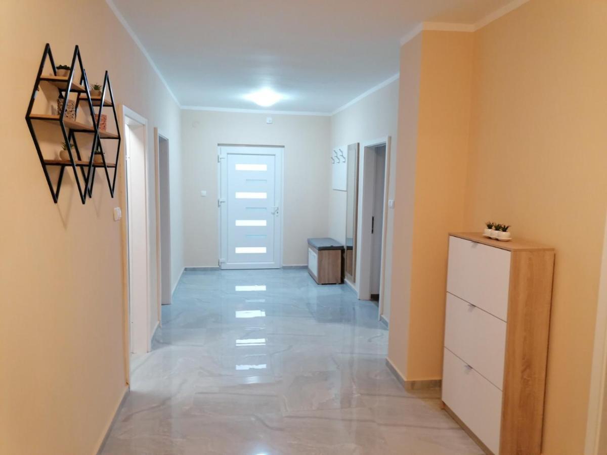 Apartman Nina Kali Esterno foto